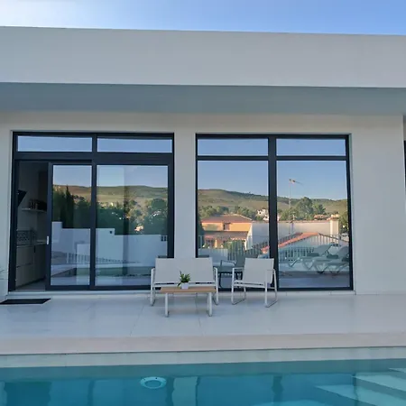 Moderna Con Piscina Y Gran Terraza Privada