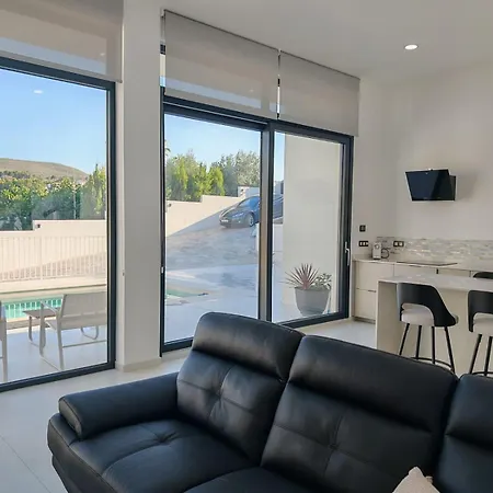 Moderna Con Piscina-spa, Barbacoa Y Terraza Privada * Turis