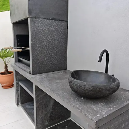 Villa Moderna Con Piscina-spa, Barbacoa Y Terraza Privada