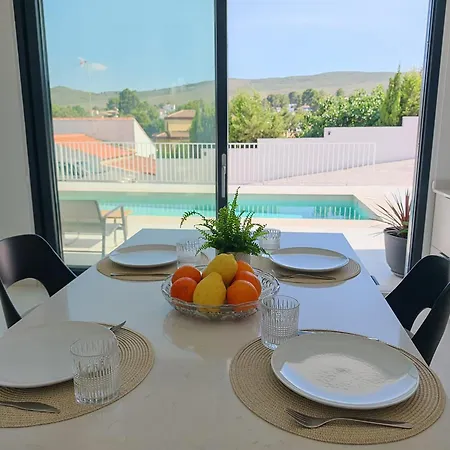 Moderna Con Piscina Y Gran Terraza Privada Turís