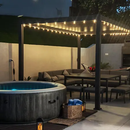 Villa Moderna Con Piscina-spa, Barbacoa Y Terraza Privada